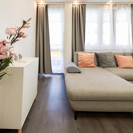 Rumbach 2022 Modern Apartment Budapest Ngoại thất bức ảnh