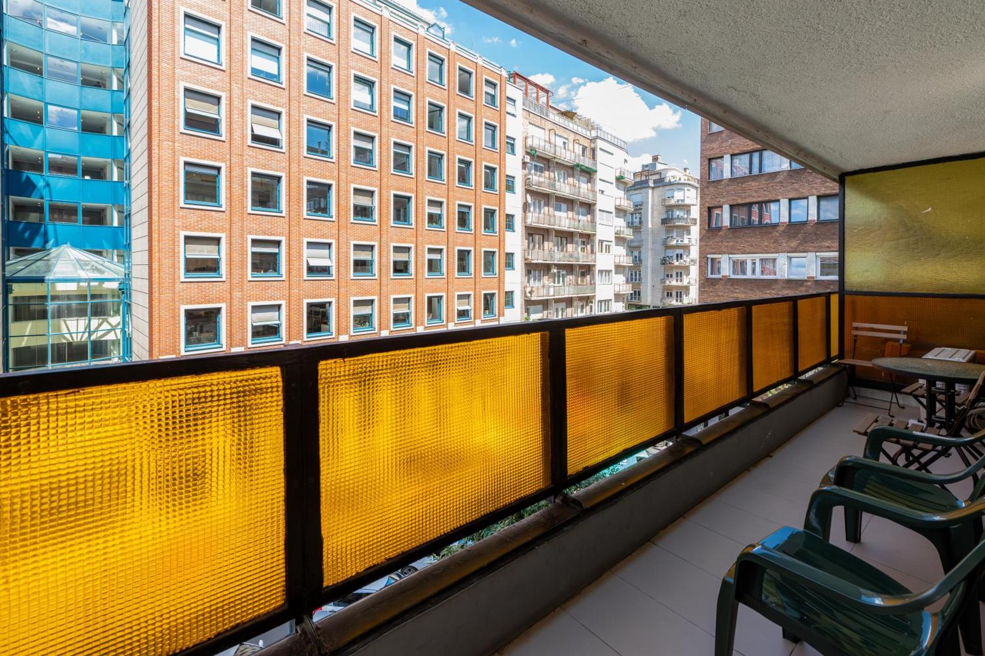 Rumbach 2022 Modern Apartment Budapest Ngoại thất bức ảnh